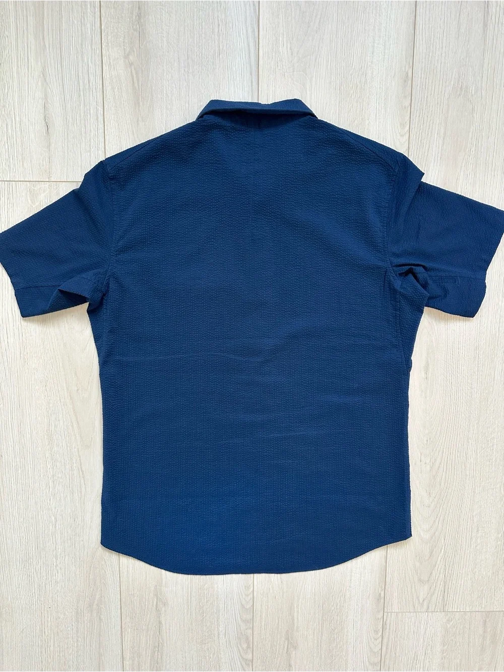 Men's Lululemon Short-Sleeve Navy Button-Down Textured Shirt